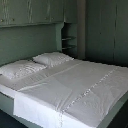 Perka 1 Apartment *